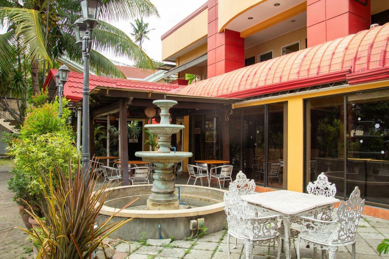 Golden Belle Apartelle And Suites Davao City Eksteriør billede